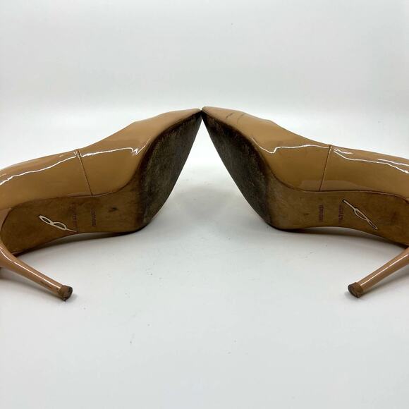 Brian Atwood Beige Patent Leather Pumps 8 US - Picture 8 of 9